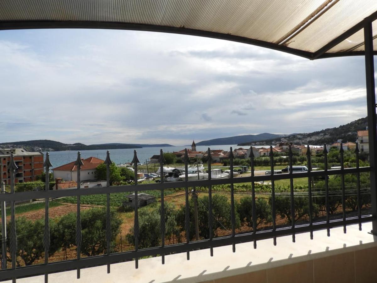 Villa Bilota Trogir Buitenkant foto