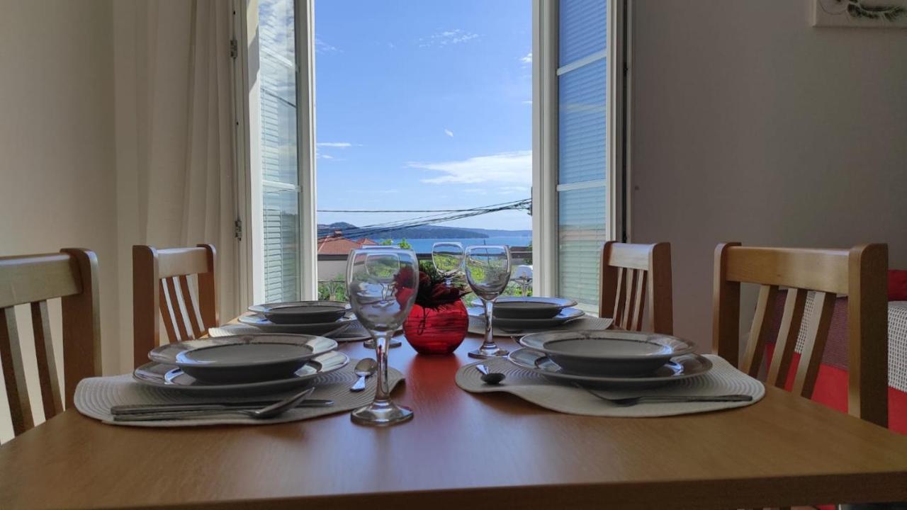 Villa Bilota Trogir Buitenkant foto
