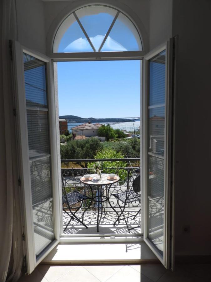 Villa Bilota Trogir Buitenkant foto