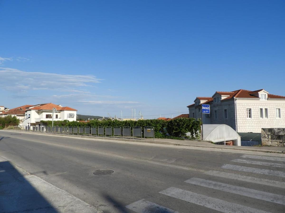 Villa Bilota Trogir Buitenkant foto
